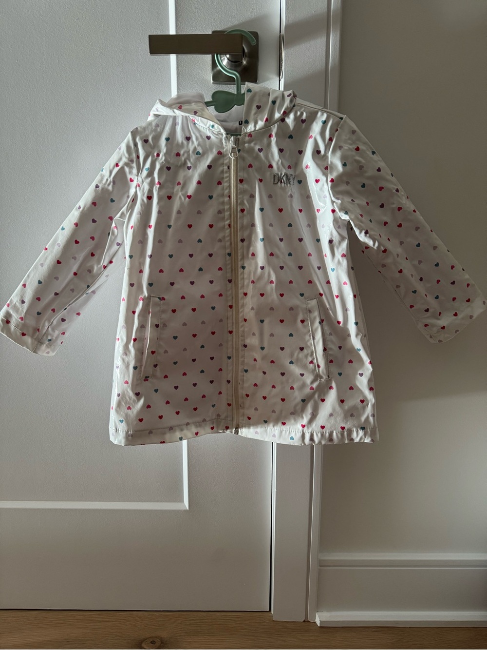 DKNY White Hooded Raincoat with Red & Navy Heart Print